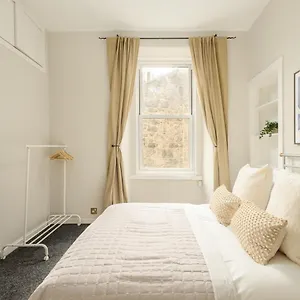  Apartment The Raeburn - Stockbridge